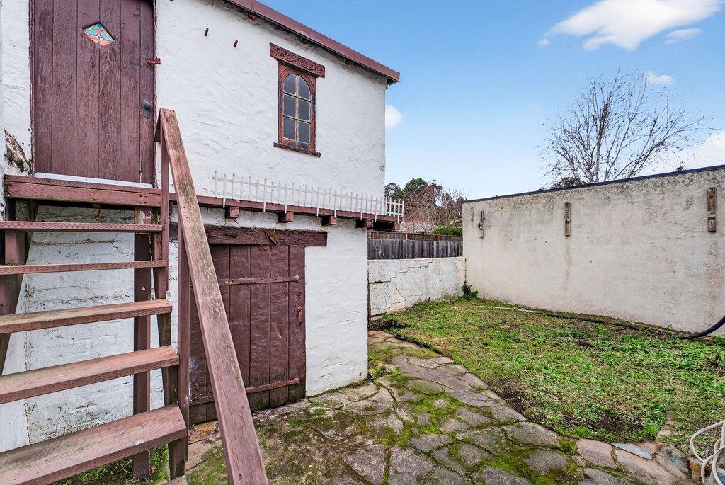 Detail Gallery Image 28 of 41 For 215 Cayuga St, Santa Cruz,  CA 95062 - 2 Beds | 1 Baths