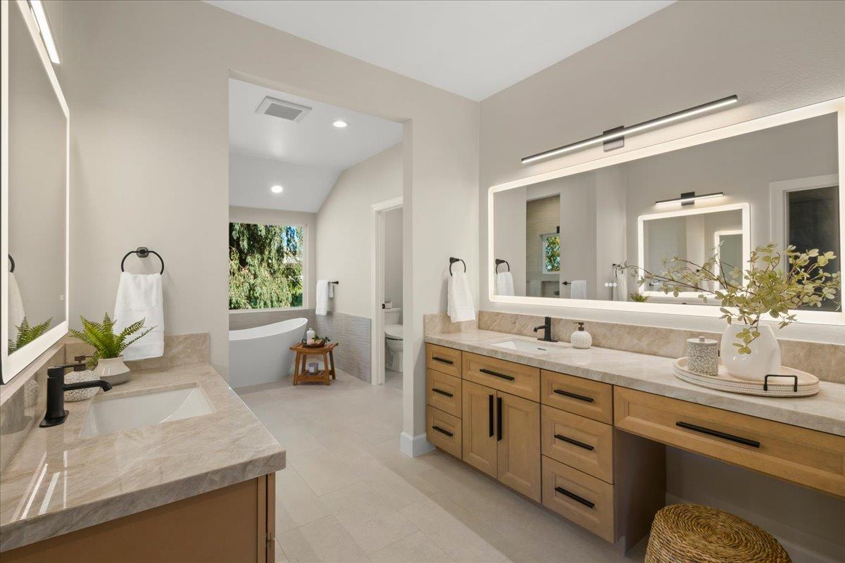 Detail Gallery Image 33 of 81 For 9539 via Del Cielo, Gilroy,  CA 95020 - 5 Beds | 4/1 Baths