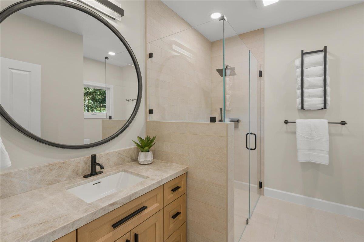 Detail Gallery Image 39 of 81 For 9539 via Del Cielo, Gilroy,  CA 95020 - 5 Beds | 4/1 Baths