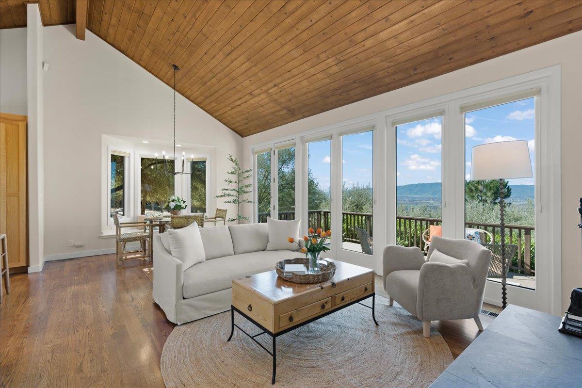 Detail Gallery Image 59 of 81 For 9539 via Del Cielo, Gilroy,  CA 95020 - 5 Beds | 4/1 Baths