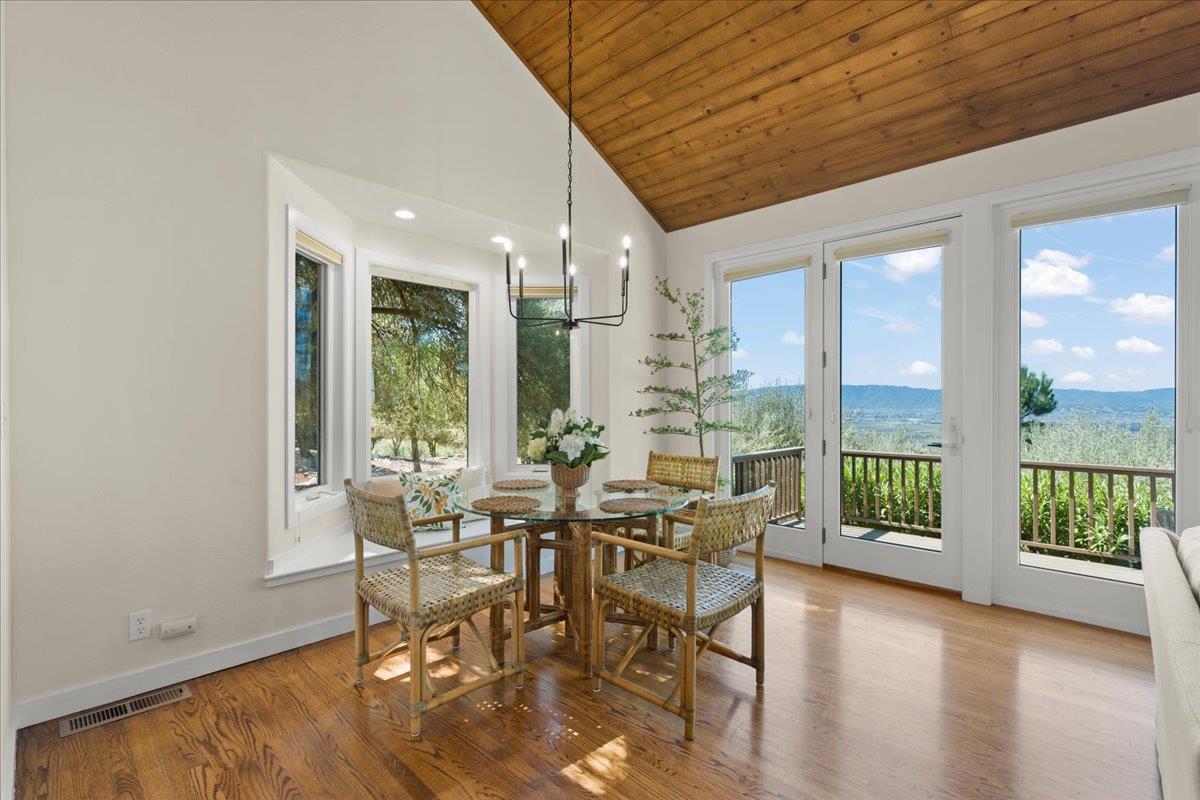 Detail Gallery Image 64 of 81 For 9539 via Del Cielo, Gilroy,  CA 95020 - 5 Beds | 4/1 Baths