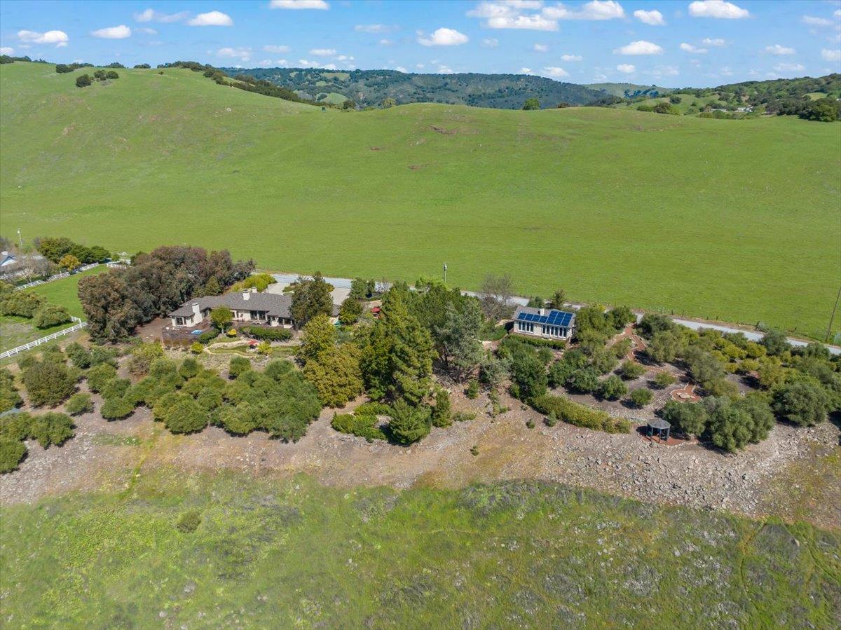 Detail Gallery Image 81 of 81 For 9539 via Del Cielo, Gilroy,  CA 95020 - 5 Beds | 4/1 Baths