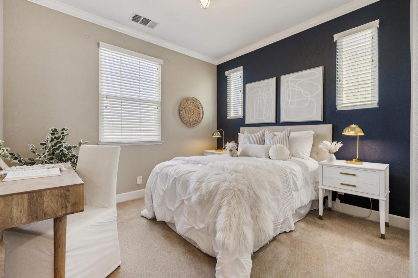 Detail Gallery Image 11 of 24 For 2244 Hendy Ln, San Jose,  CA 95124 - 3 Beds | 2/1 Baths