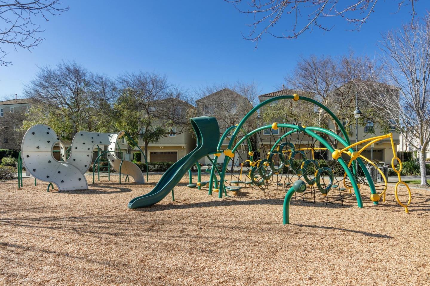 Detail Gallery Image 21 of 24 For 2244 Hendy Ln, San Jose,  CA 95124 - 3 Beds | 2/1 Baths