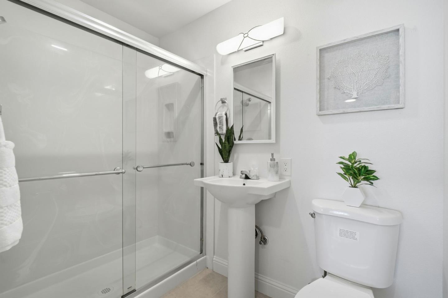 Detail Gallery Image 32 of 39 For 872 via Bregani, San Lorenzo,  CA 94580 - 3 Beds | 2 Baths