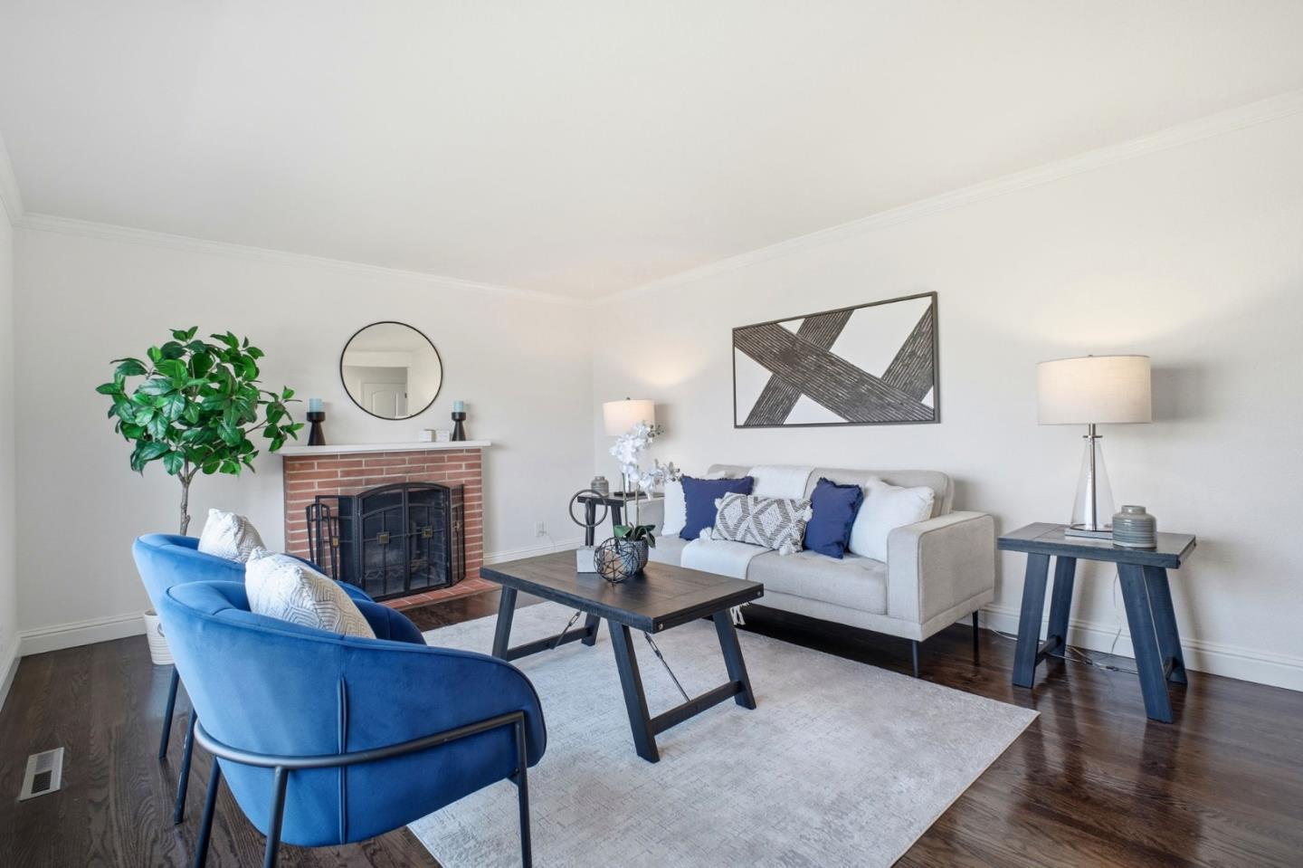 Detail Gallery Image 9 of 39 For 872 via Bregani, San Lorenzo,  CA 94580 - 3 Beds | 2 Baths