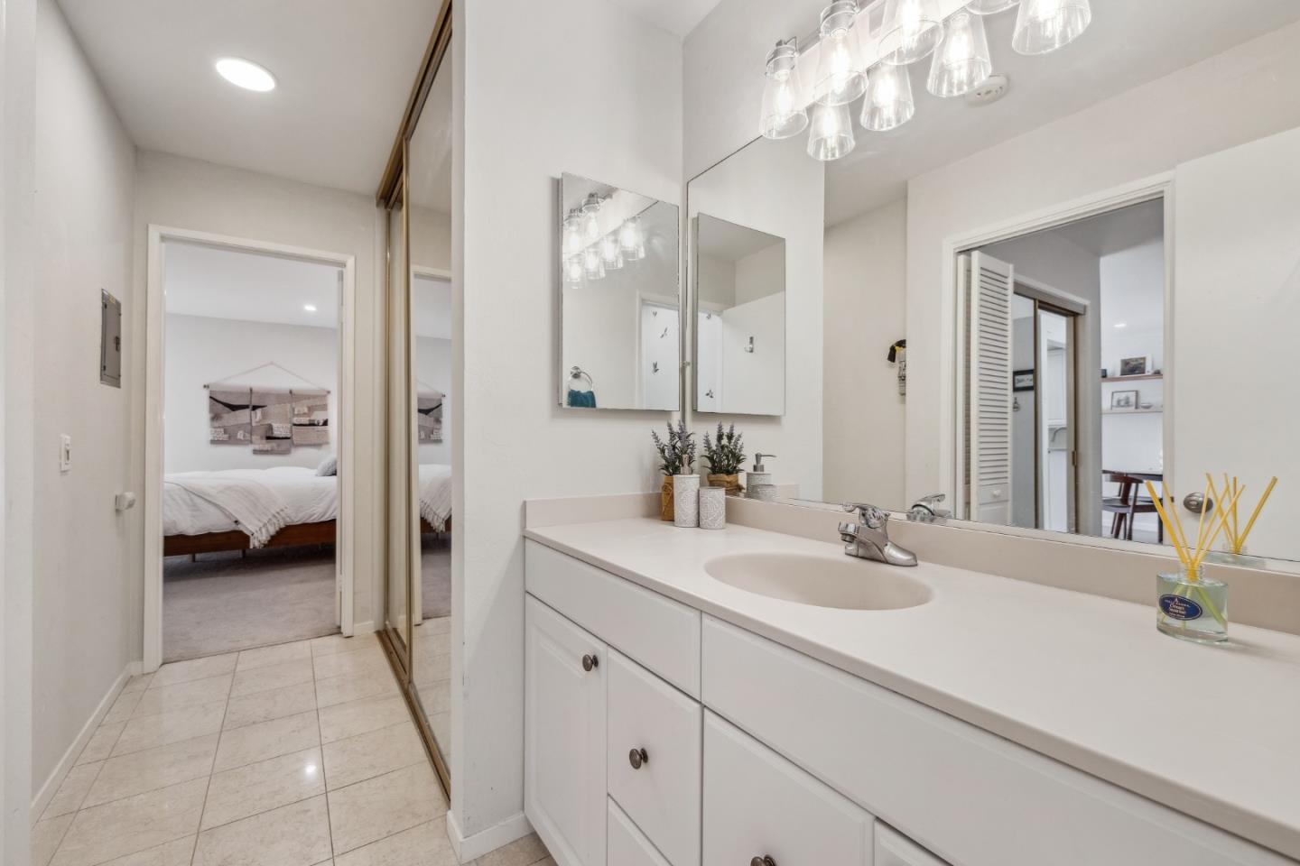 Detail Gallery Image 22 of 41 For 1550 Frontera Way #119,  Millbrae,  CA 94030 - 1 Beds | 1 Baths