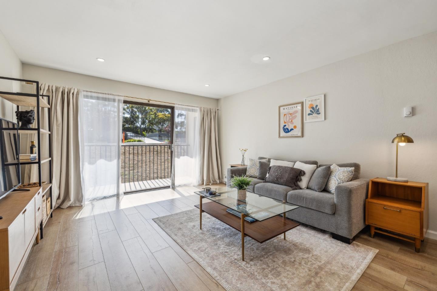 Detail Gallery Image 3 of 41 For 1550 Frontera Way #119,  Millbrae,  CA 94030 - 1 Beds | 1 Baths