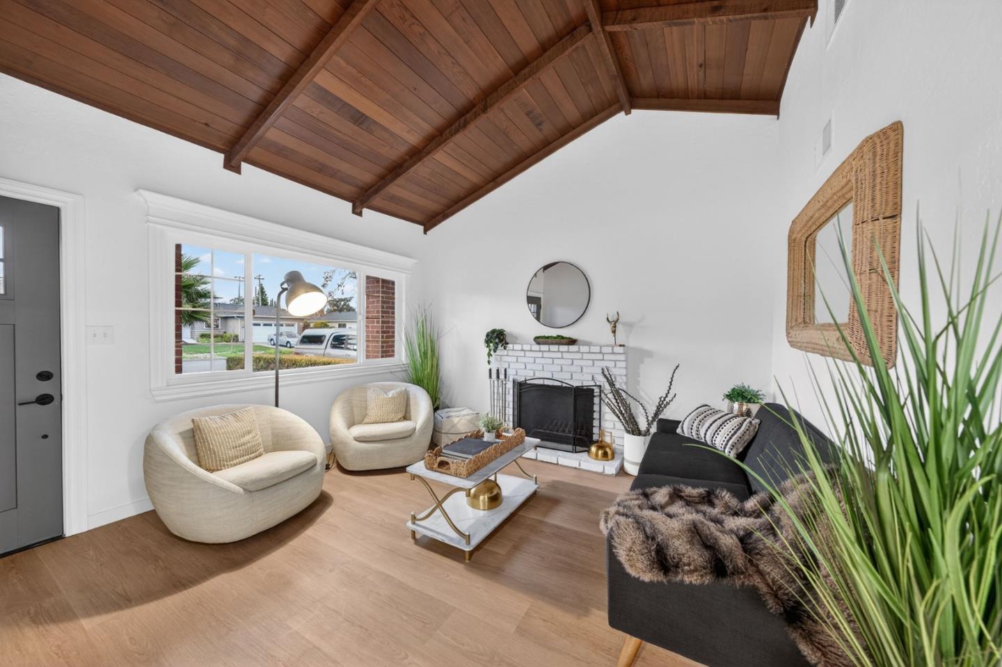 Detail Gallery Image 3 of 18 For 2036 Paseo Olivos Ct, San Jose,  CA 95130 - 3 Beds | 2 Baths