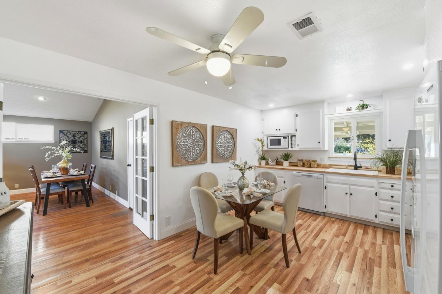 Detail Gallery Image 11 of 37 For 1363 Santa Fe Dr, San Jose,  CA 95118 - 3 Beds | 2 Baths