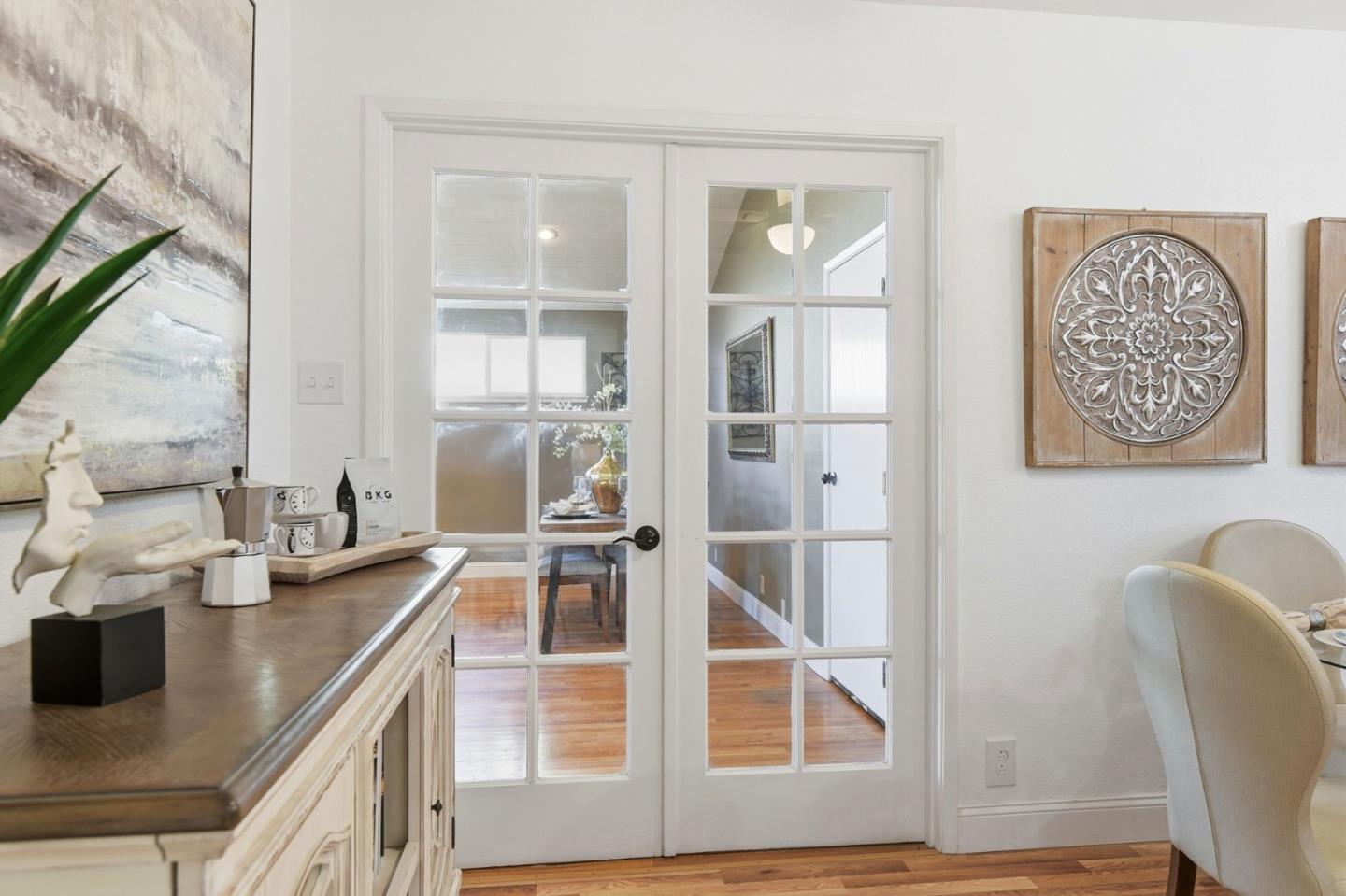 Detail Gallery Image 15 of 37 For 1363 Santa Fe Dr, San Jose,  CA 95118 - 3 Beds | 2 Baths