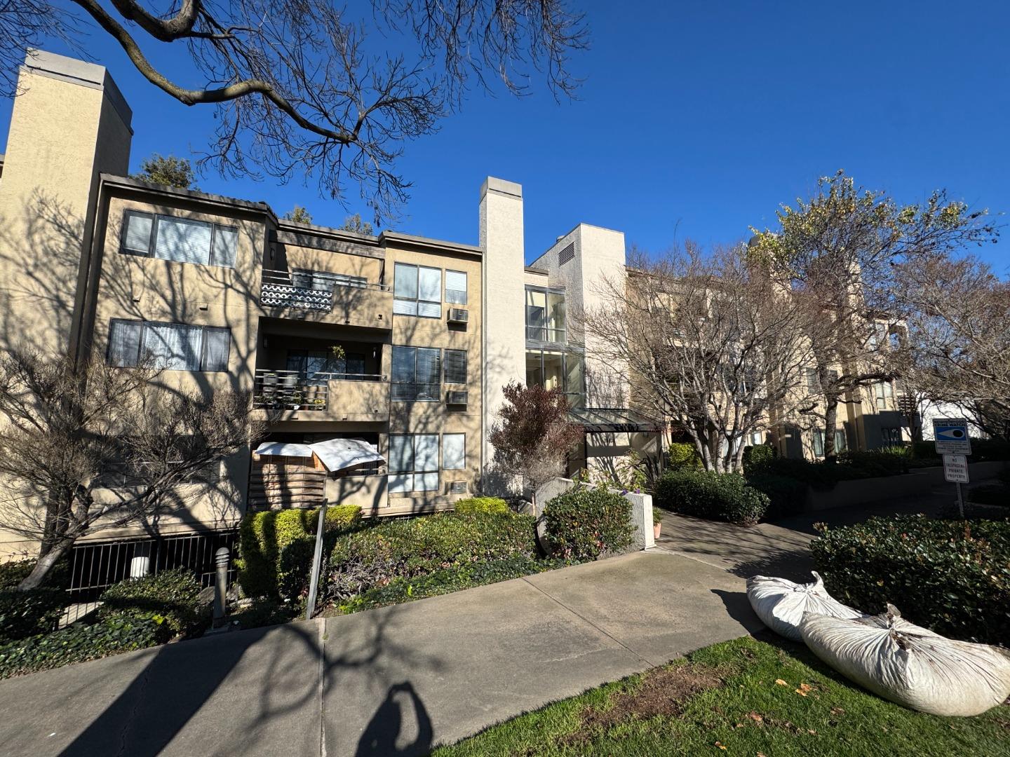 Detail Gallery Image 15 of 30 For 39034 Guardino Dr #206,  Fremont,  CA 94538 - 2 Beds | 1 Baths