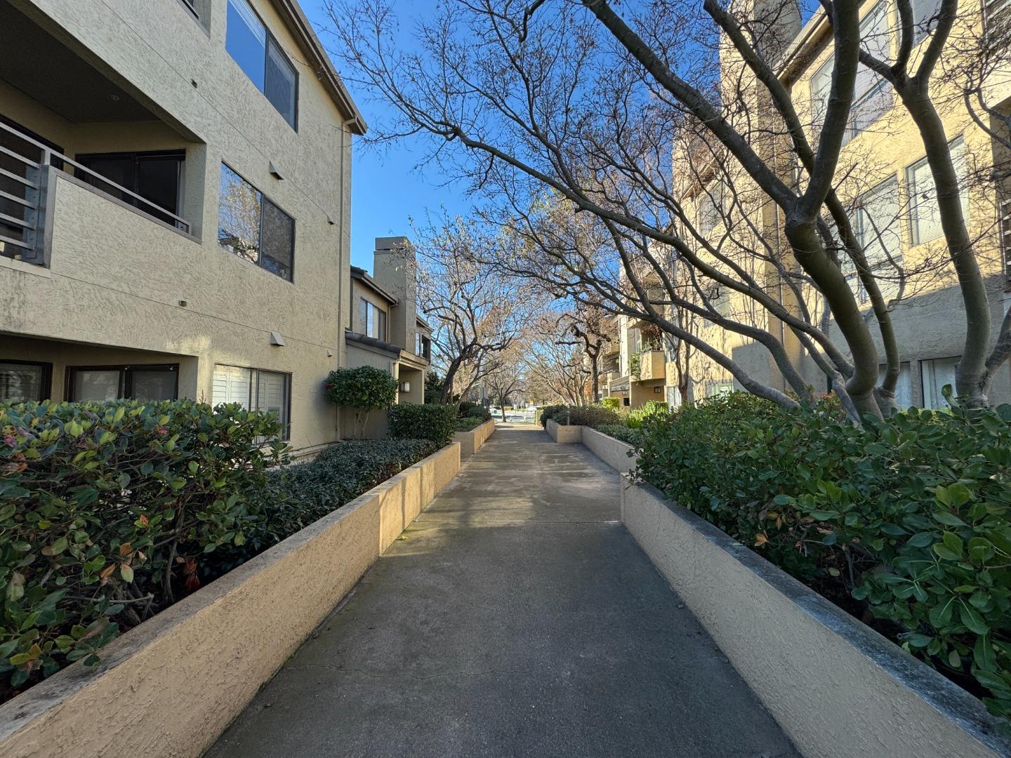 Detail Gallery Image 19 of 30 For 39034 Guardino Dr #206,  Fremont,  CA 94538 - 2 Beds | 1 Baths