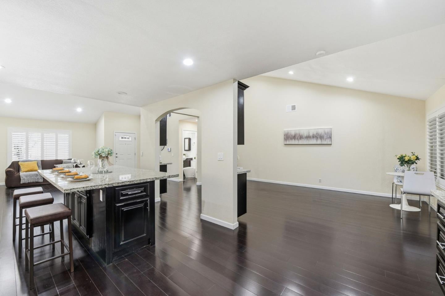 Detail Gallery Image 10 of 35 For 5475 Century Park Way, San Jose,  CA 95111 - 4 Beds | 2 Baths