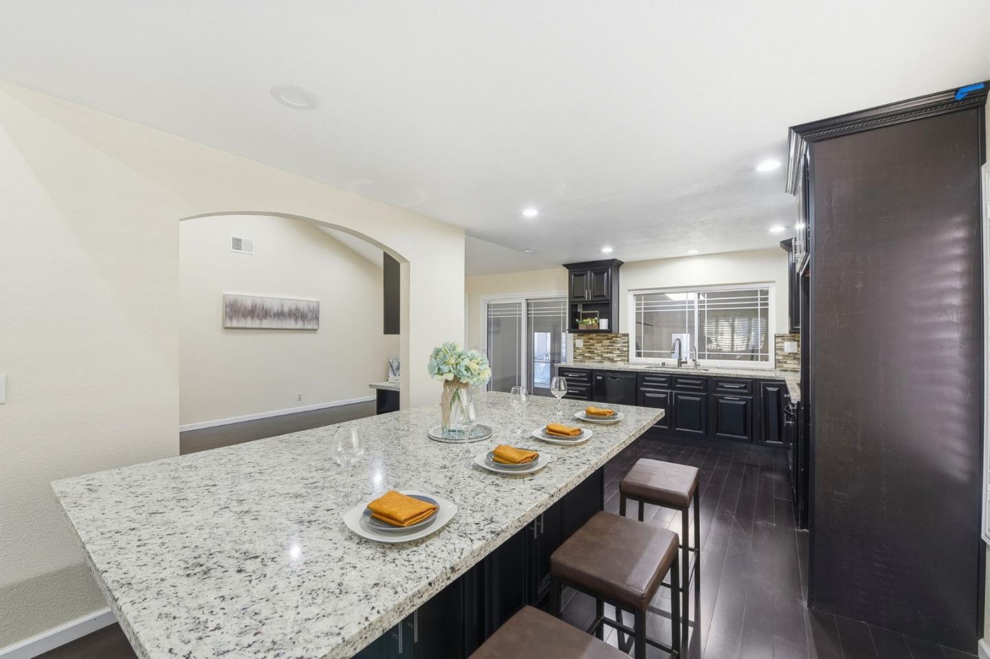 Detail Gallery Image 12 of 35 For 5475 Century Park Way, San Jose,  CA 95111 - 4 Beds | 2 Baths