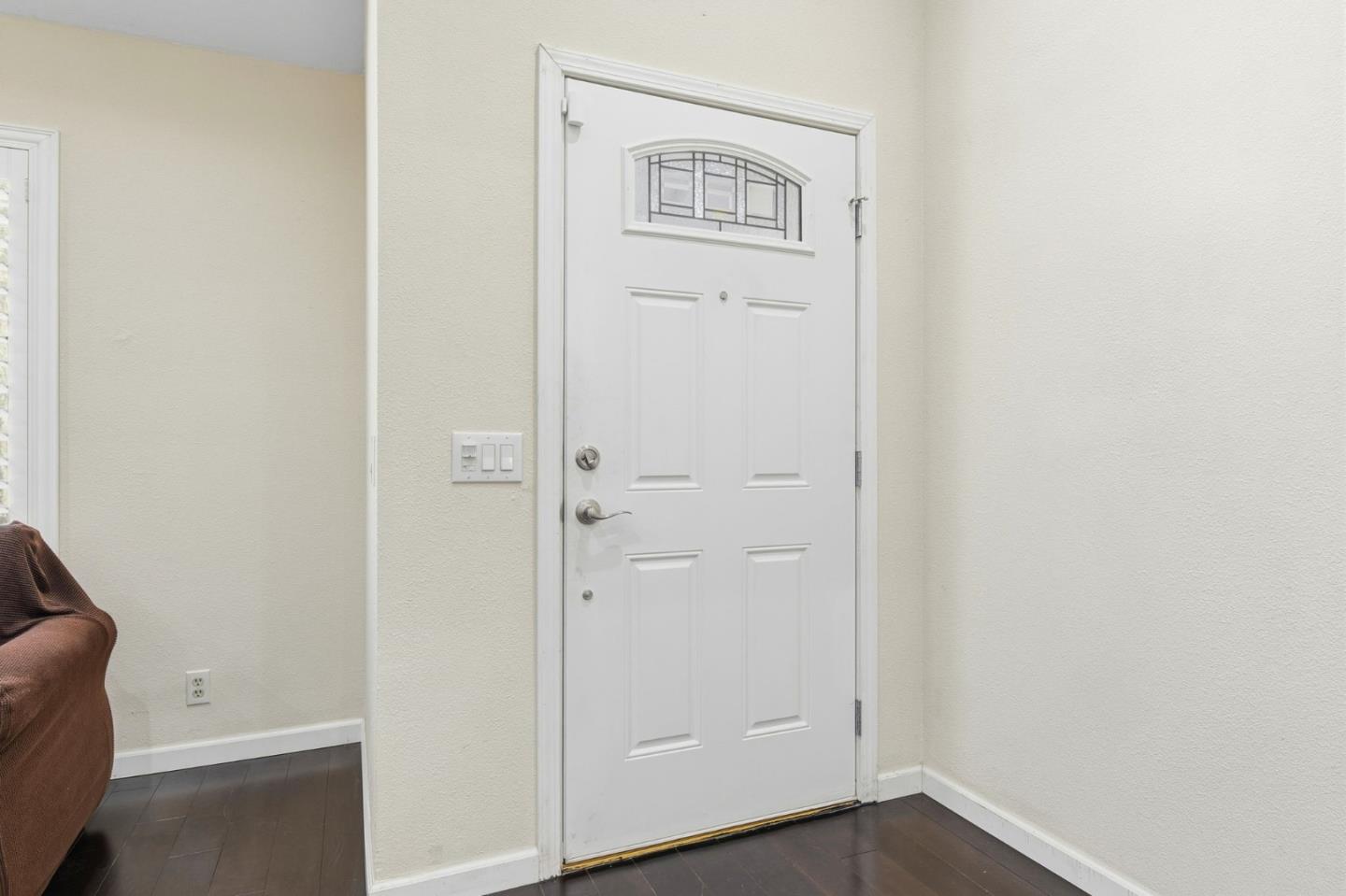 Detail Gallery Image 5 of 35 For 5475 Century Park Way, San Jose,  CA 95111 - 4 Beds | 2 Baths