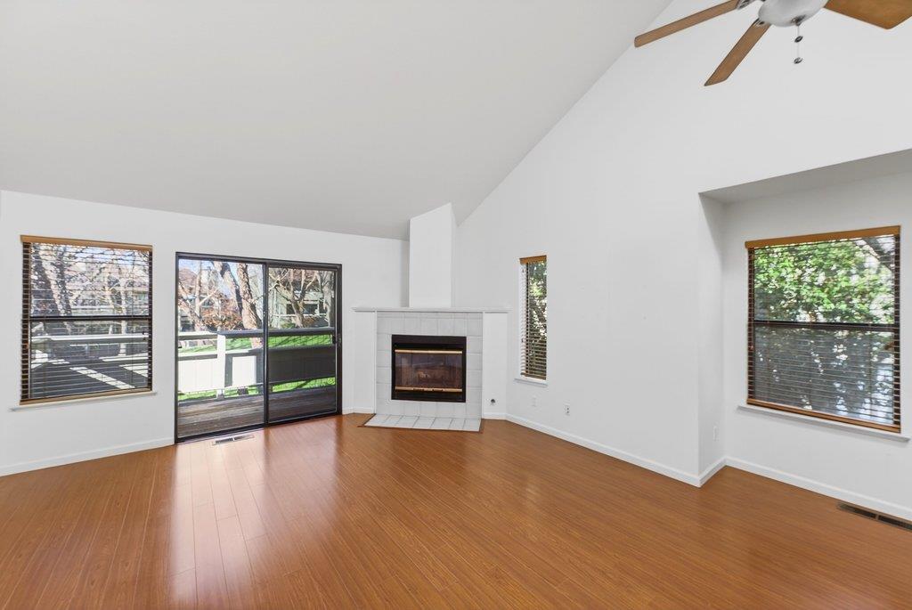 Detail Gallery Image 3 of 32 For 111 Bean Creek Rd #158,  Scotts Valley,  CA 95066 - 2 Beds | 2 Baths