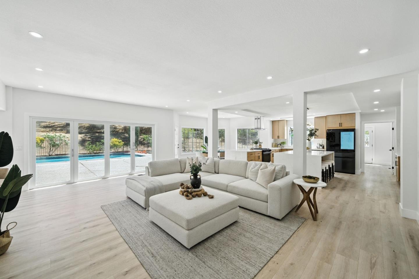 Detail Gallery Image 3 of 66 For 6650 Johnston Rd, Pleasanton,  CA 94588 - 6 Beds | 3/1 Baths