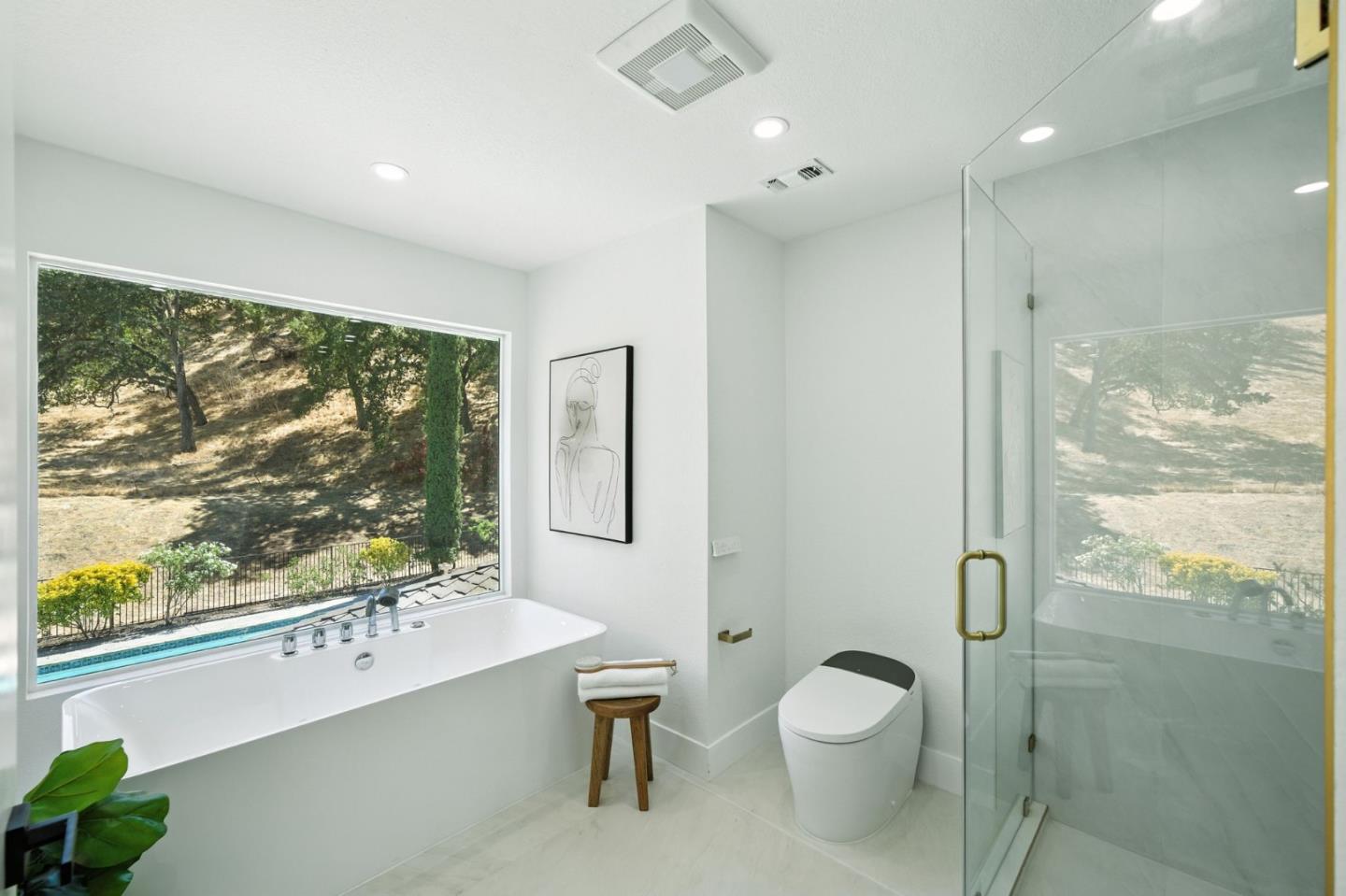 Detail Gallery Image 33 of 66 For 6650 Johnston Rd, Pleasanton,  CA 94588 - 6 Beds | 3/1 Baths