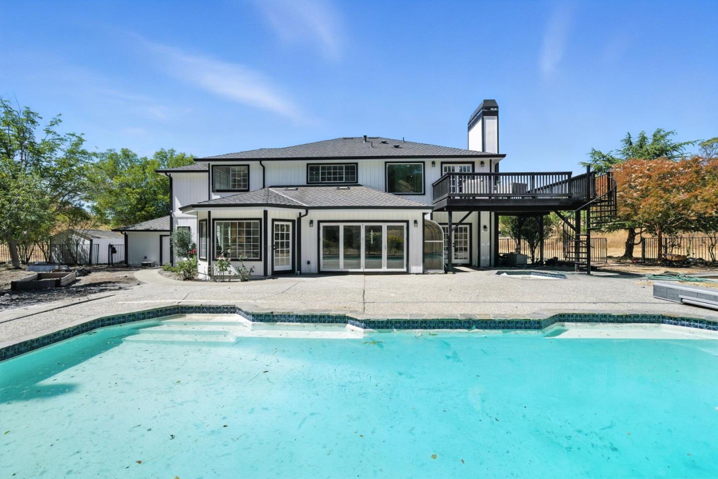 Detail Gallery Image 47 of 66 For 6650 Johnston Rd, Pleasanton,  CA 94588 - 6 Beds | 3/1 Baths