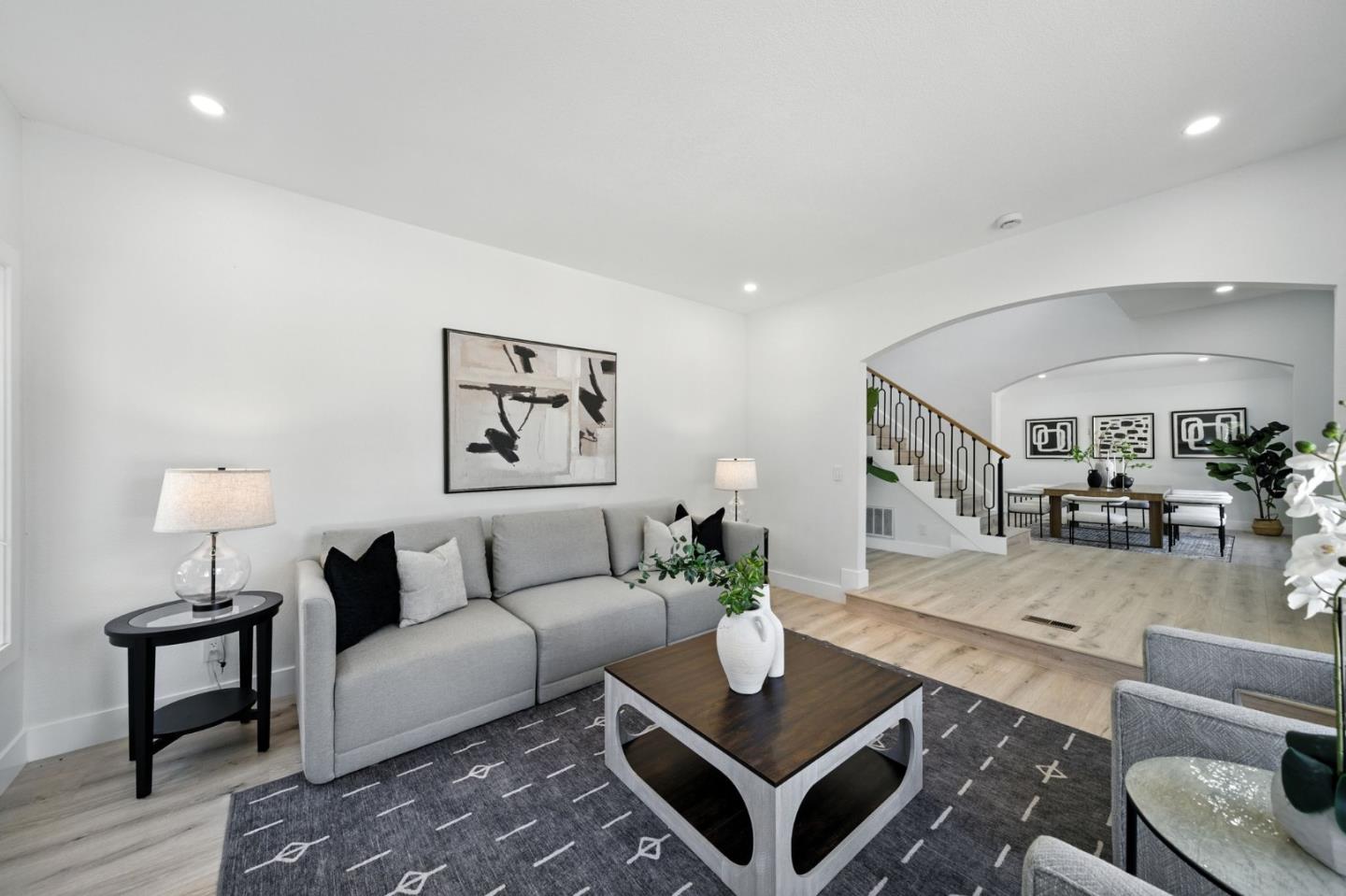 Detail Gallery Image 6 of 66 For 6650 Johnston Rd, Pleasanton,  CA 94588 - 6 Beds | 3/1 Baths