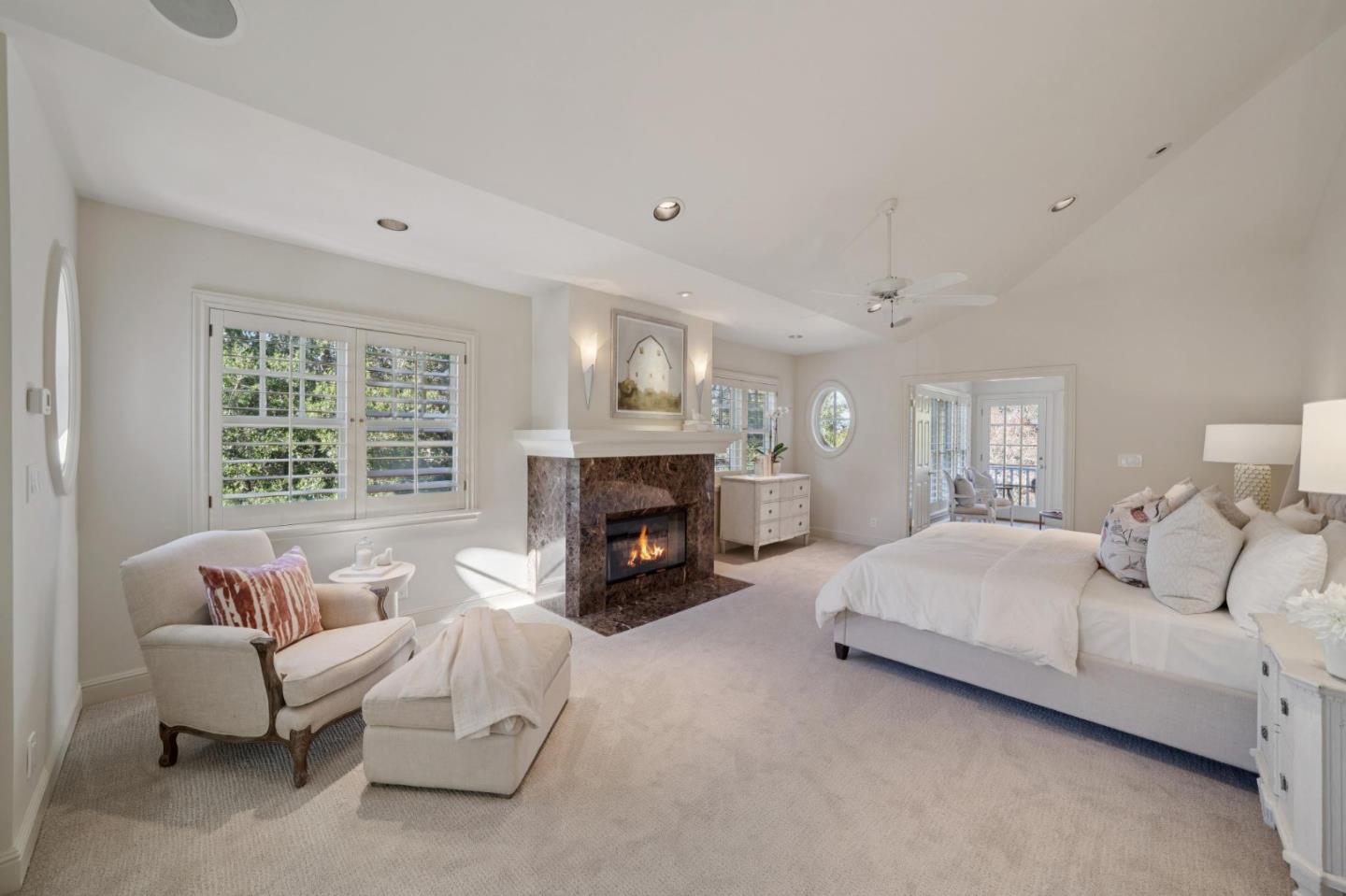 Detail Gallery Image 30 of 71 For 941 Berry Ave, Los Altos,  CA 94024 - 4 Beds | 4/1 Baths