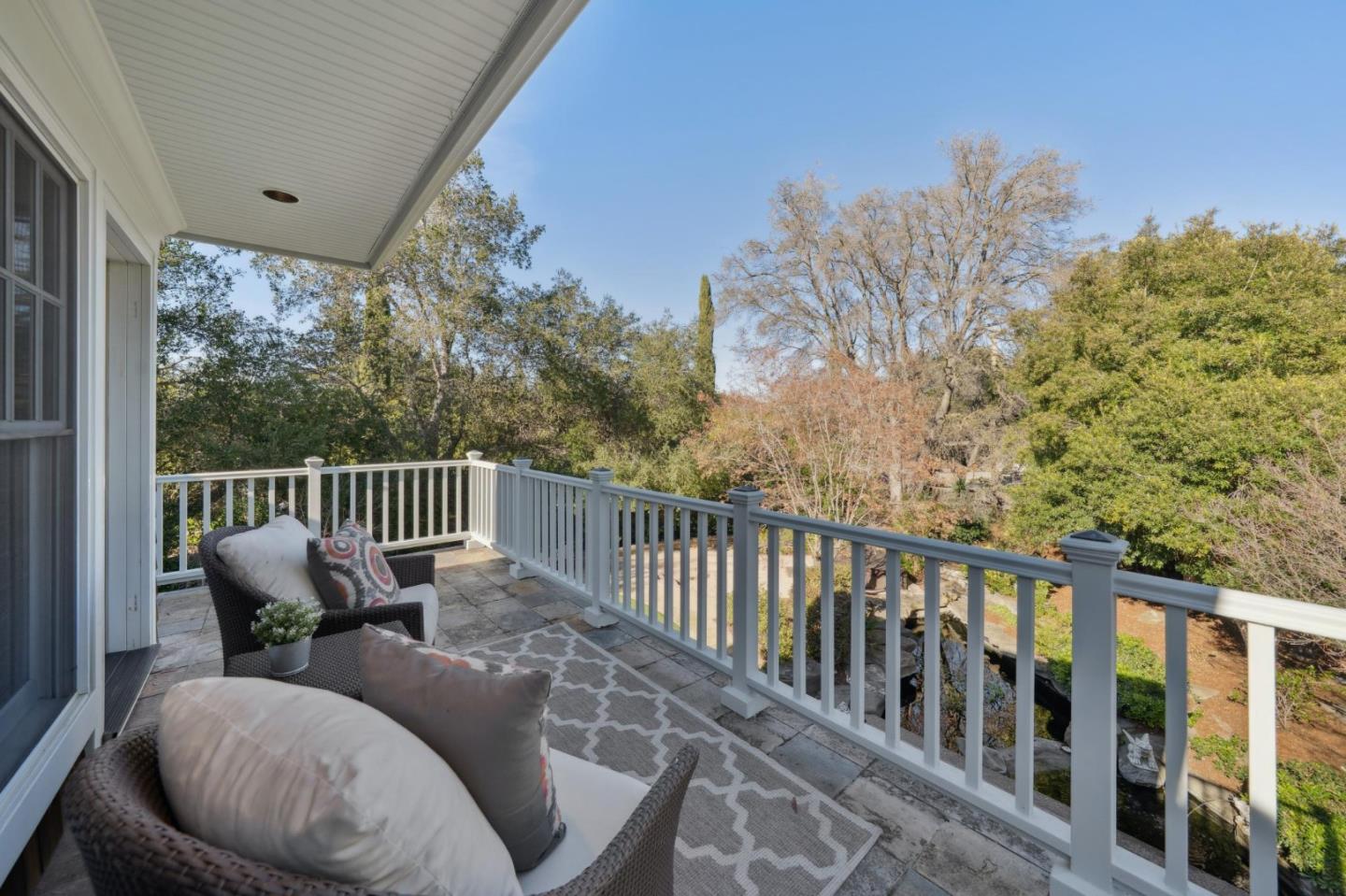 Detail Gallery Image 40 of 71 For 941 Berry Ave, Los Altos,  CA 94024 - 4 Beds | 4/1 Baths