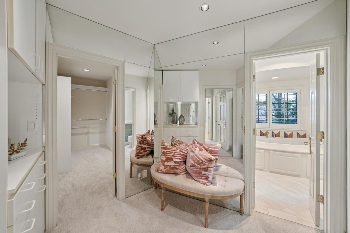 Detail Gallery Image 41 of 71 For 941 Berry Ave, Los Altos,  CA 94024 - 4 Beds | 4/1 Baths