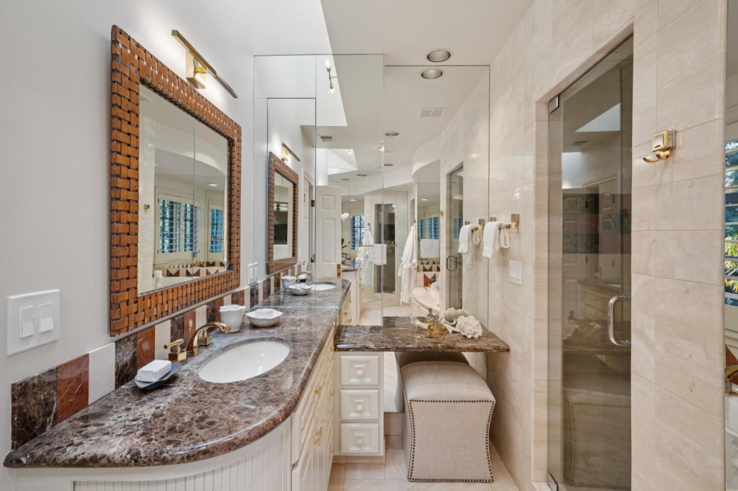 Detail Gallery Image 45 of 71 For 941 Berry Ave, Los Altos,  CA 94024 - 4 Beds | 4/1 Baths