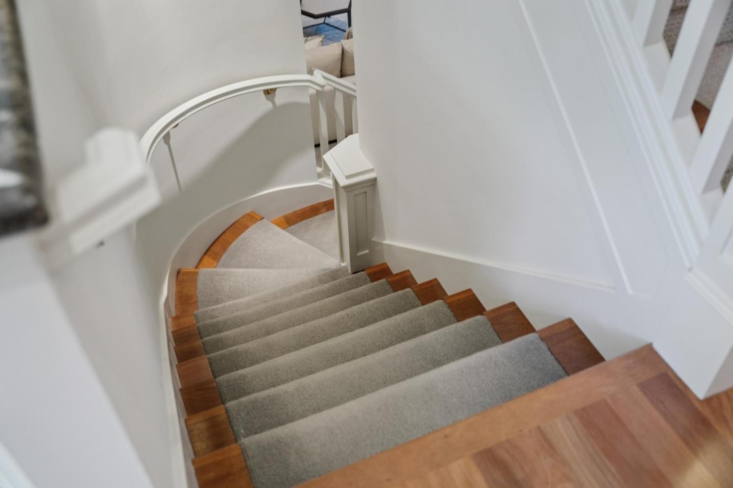 Detail Gallery Image 49 of 71 For 941 Berry Ave, Los Altos,  CA 94024 - 4 Beds | 4/1 Baths