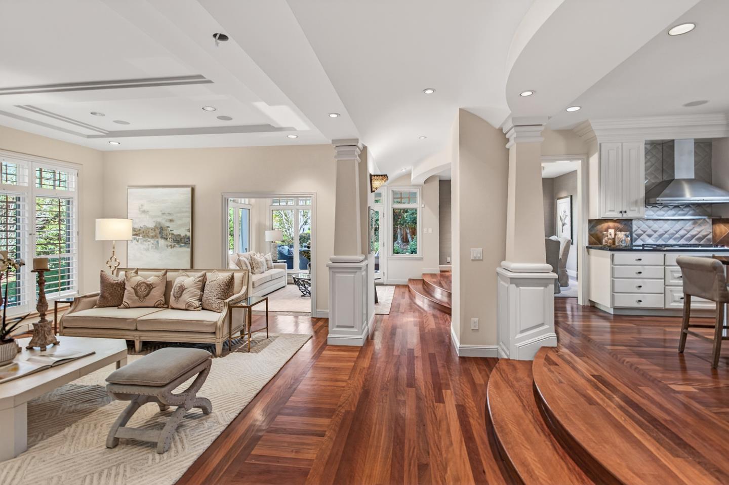 Detail Gallery Image 7 of 71 For 941 Berry Ave, Los Altos,  CA 94024 - 4 Beds | 4/1 Baths