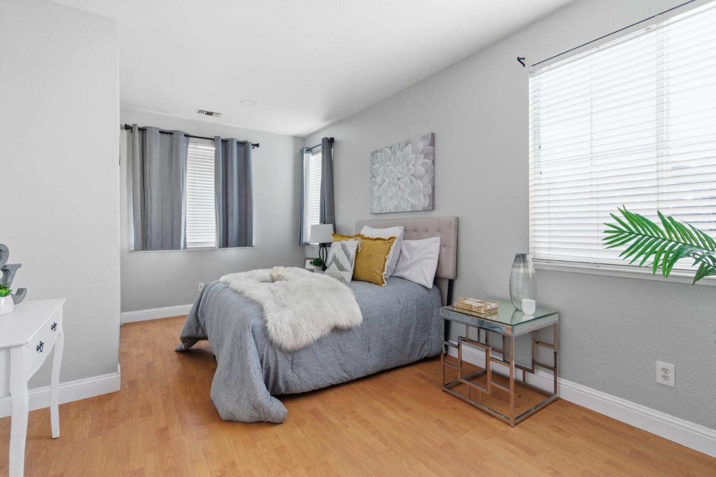 Detail Gallery Image 26 of 36 For 960 Kirkwood Way, Lathrop,  CA 95330 - 3 Beds | 2 Baths