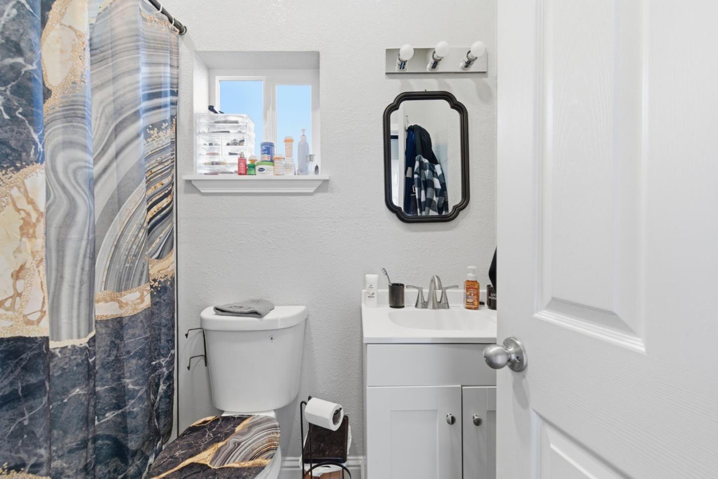 Detail Gallery Image 31 of 36 For 960 Kirkwood Way, Lathrop,  CA 95330 - 3 Beds | 2 Baths