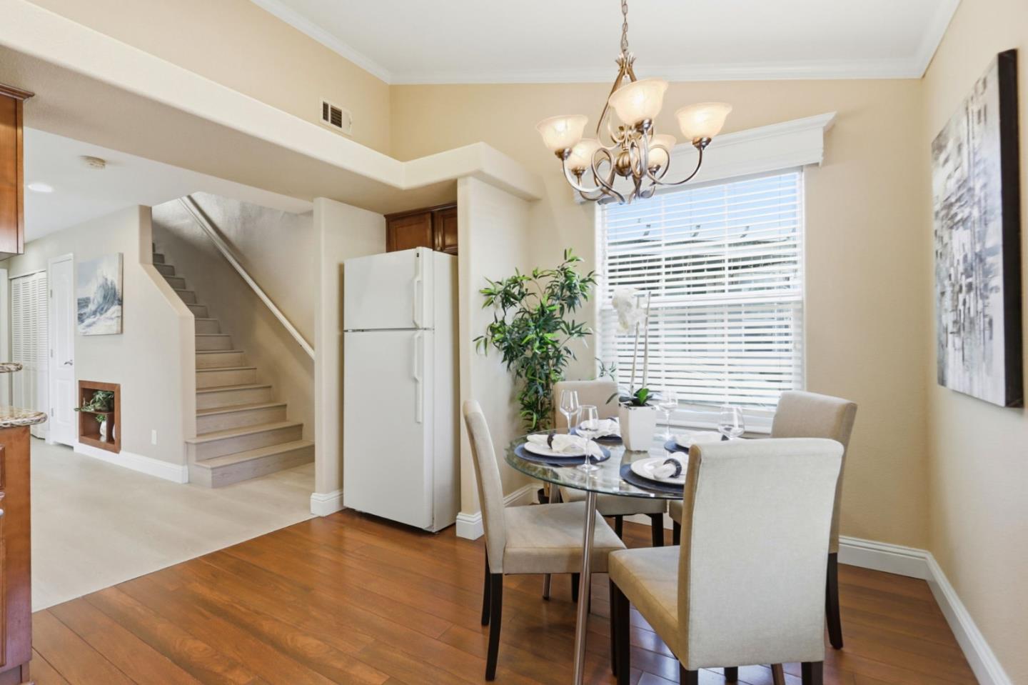 Detail Gallery Image 11 of 35 For 14685 Oka Rd #11,  Los Gatos,  CA 95032 - 3 Beds | 2 Baths