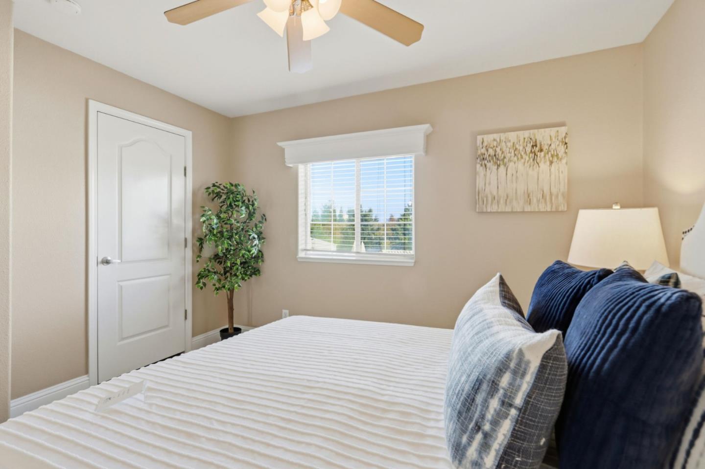 Detail Gallery Image 16 of 35 For 14685 Oka Rd #11,  Los Gatos,  CA 95032 - 3 Beds | 2 Baths