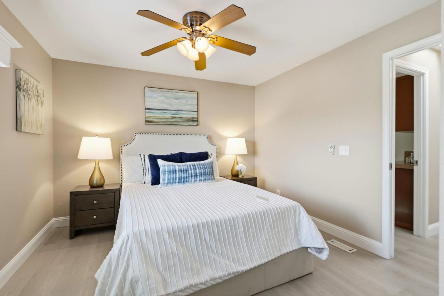 Detail Gallery Image 18 of 35 For 14685 Oka Rd #11,  Los Gatos,  CA 95032 - 3 Beds | 2 Baths