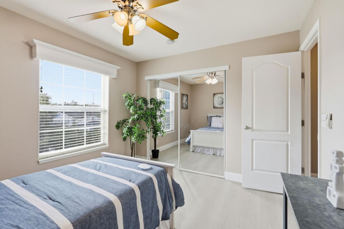 Detail Gallery Image 21 of 35 For 14685 Oka Rd #11,  Los Gatos,  CA 95032 - 3 Beds | 2 Baths