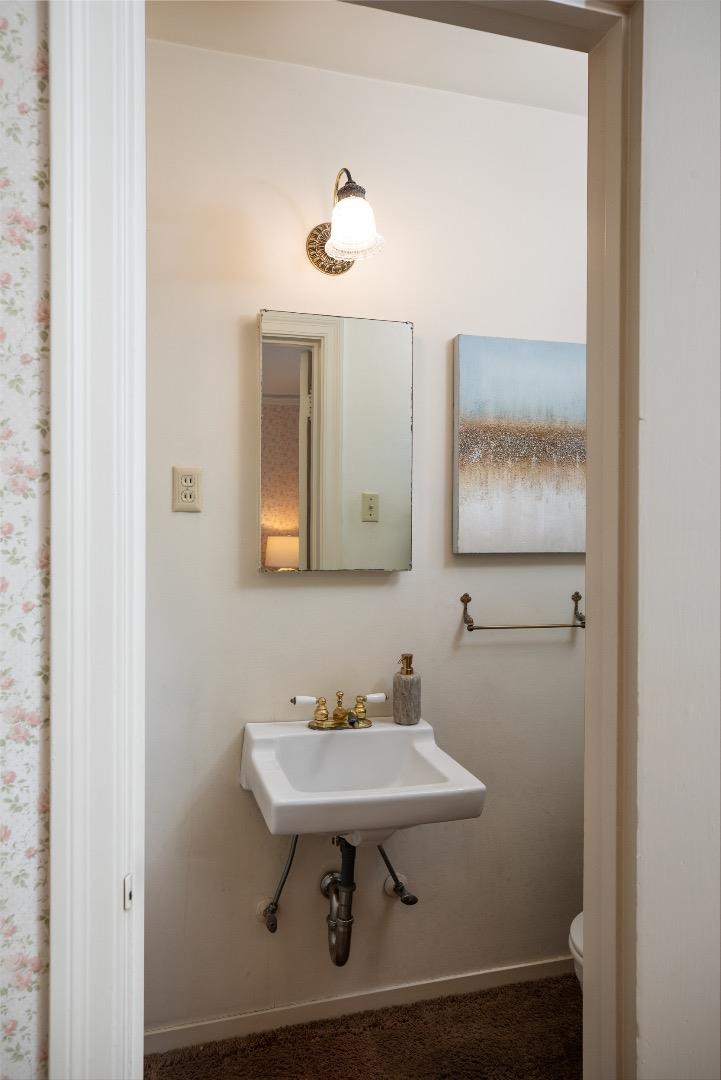 Detail Gallery Image 14 of 30 For 1306 Glenwood Ave, San Jose,  CA 95125 - 3 Beds | 1/1 Baths