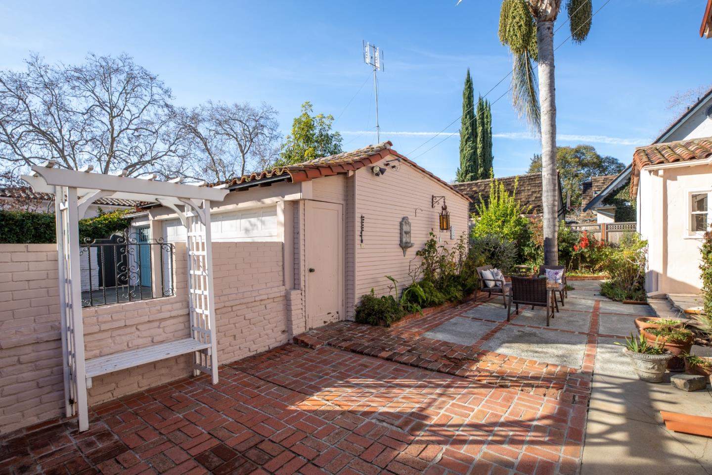 Detail Gallery Image 22 of 30 For 1306 Glenwood Ave, San Jose,  CA 95125 - 3 Beds | 1/1 Baths