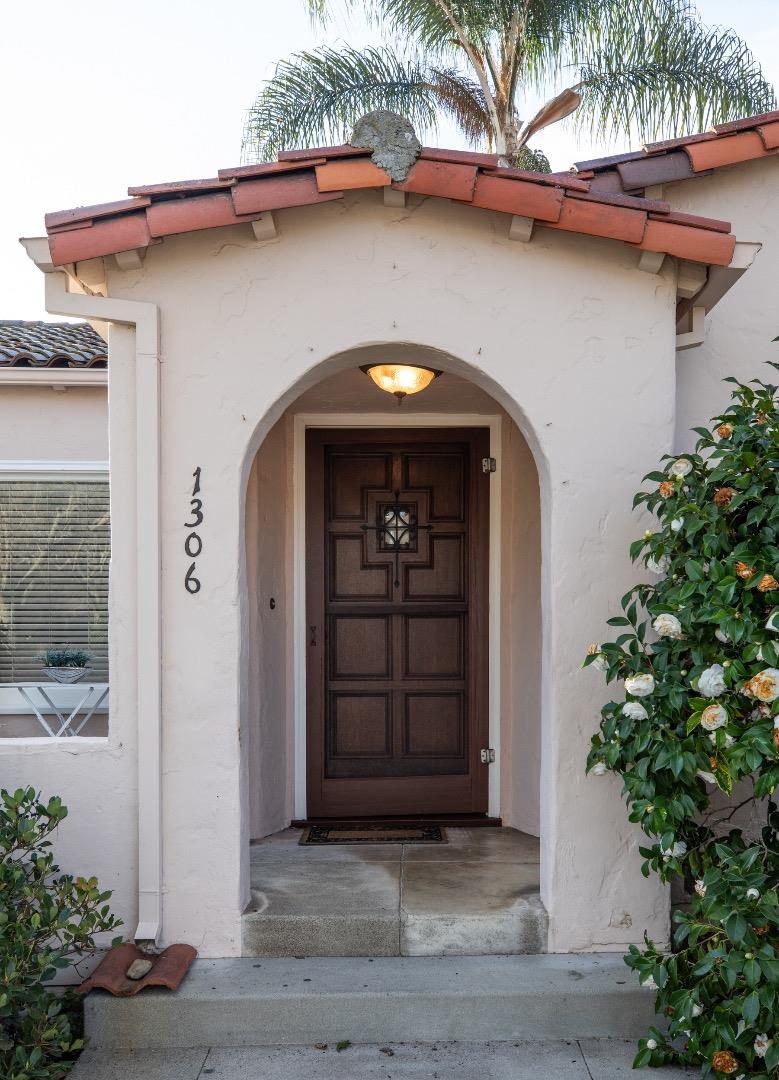 Detail Gallery Image 3 of 30 For 1306 Glenwood Ave, San Jose,  CA 95125 - 3 Beds | 1/1 Baths