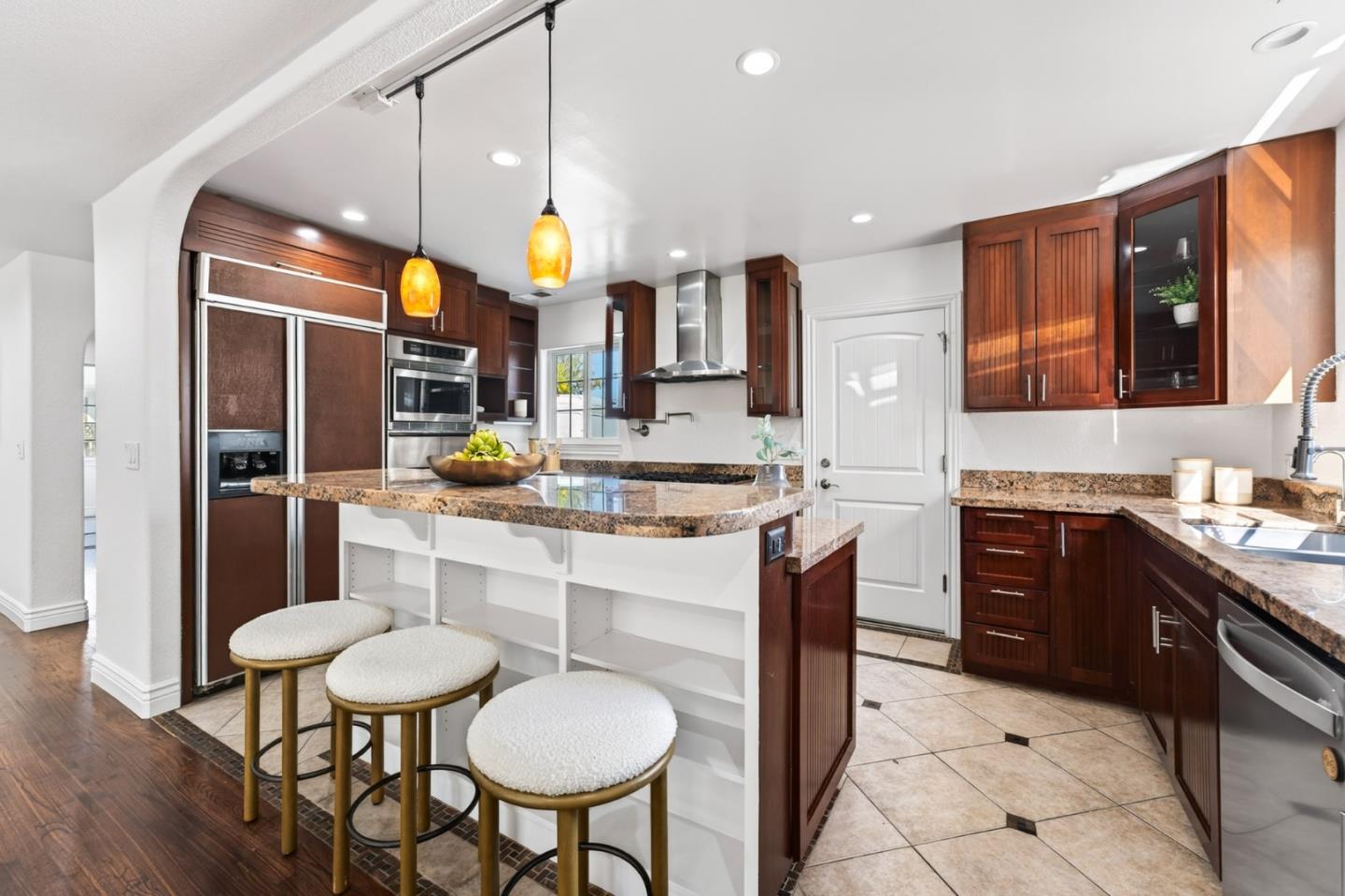 Detail Gallery Image 11 of 24 For 3230 Verdant Way, San Jose,  CA 95117 - 3 Beds | 2 Baths