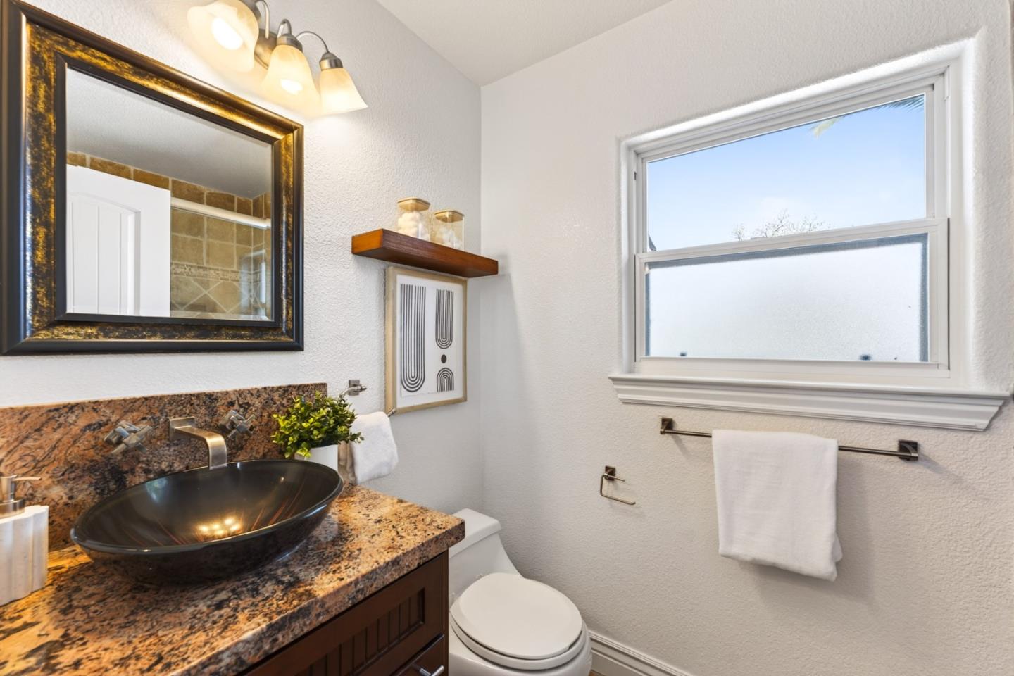 Detail Gallery Image 19 of 24 For 3230 Verdant Way, San Jose,  CA 95117 - 3 Beds | 2 Baths