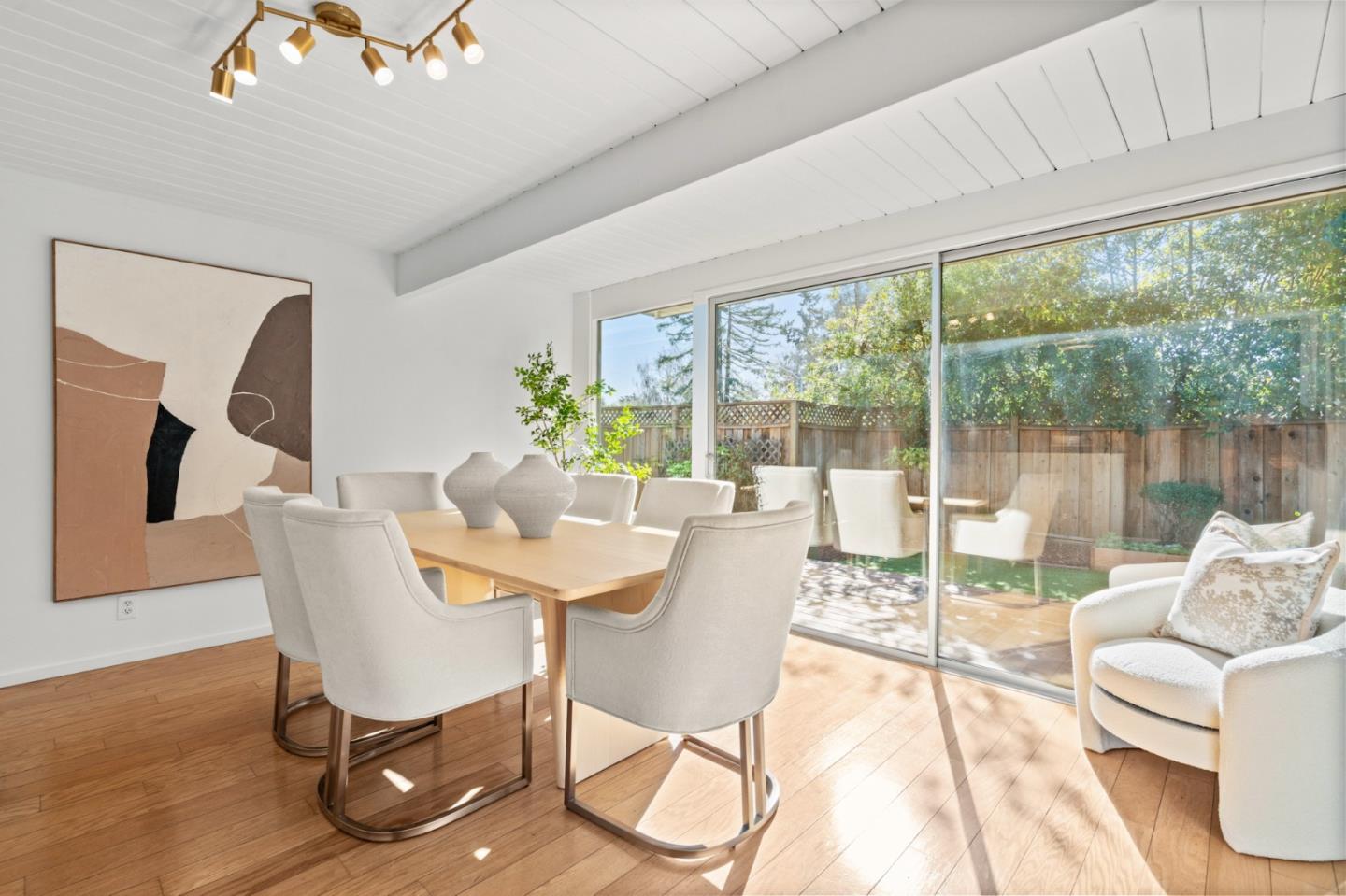 Detail Gallery Image 20 of 65 For 2505 Greer Rd, Palo Alto,  CA 94303 - 3 Beds | 2 Baths