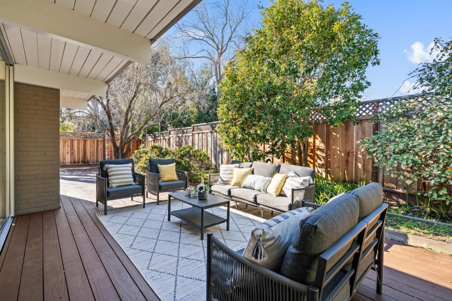 Detail Gallery Image 41 of 65 For 2505 Greer Rd, Palo Alto,  CA 94303 - 3 Beds | 2 Baths