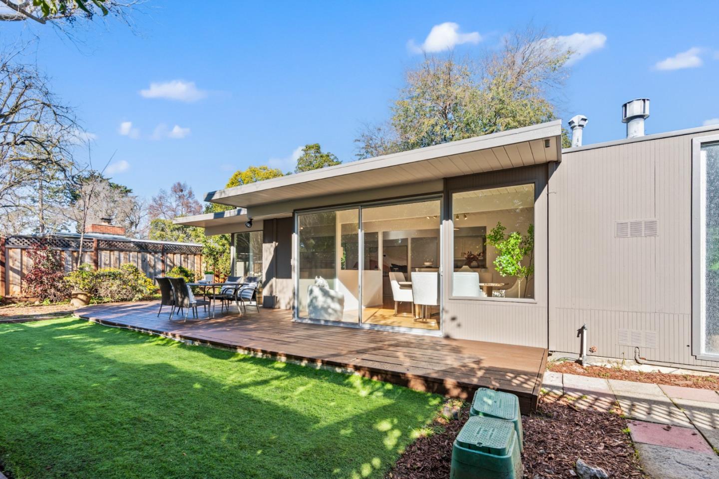 Detail Gallery Image 44 of 65 For 2505 Greer Rd, Palo Alto,  CA 94303 - 3 Beds | 2 Baths