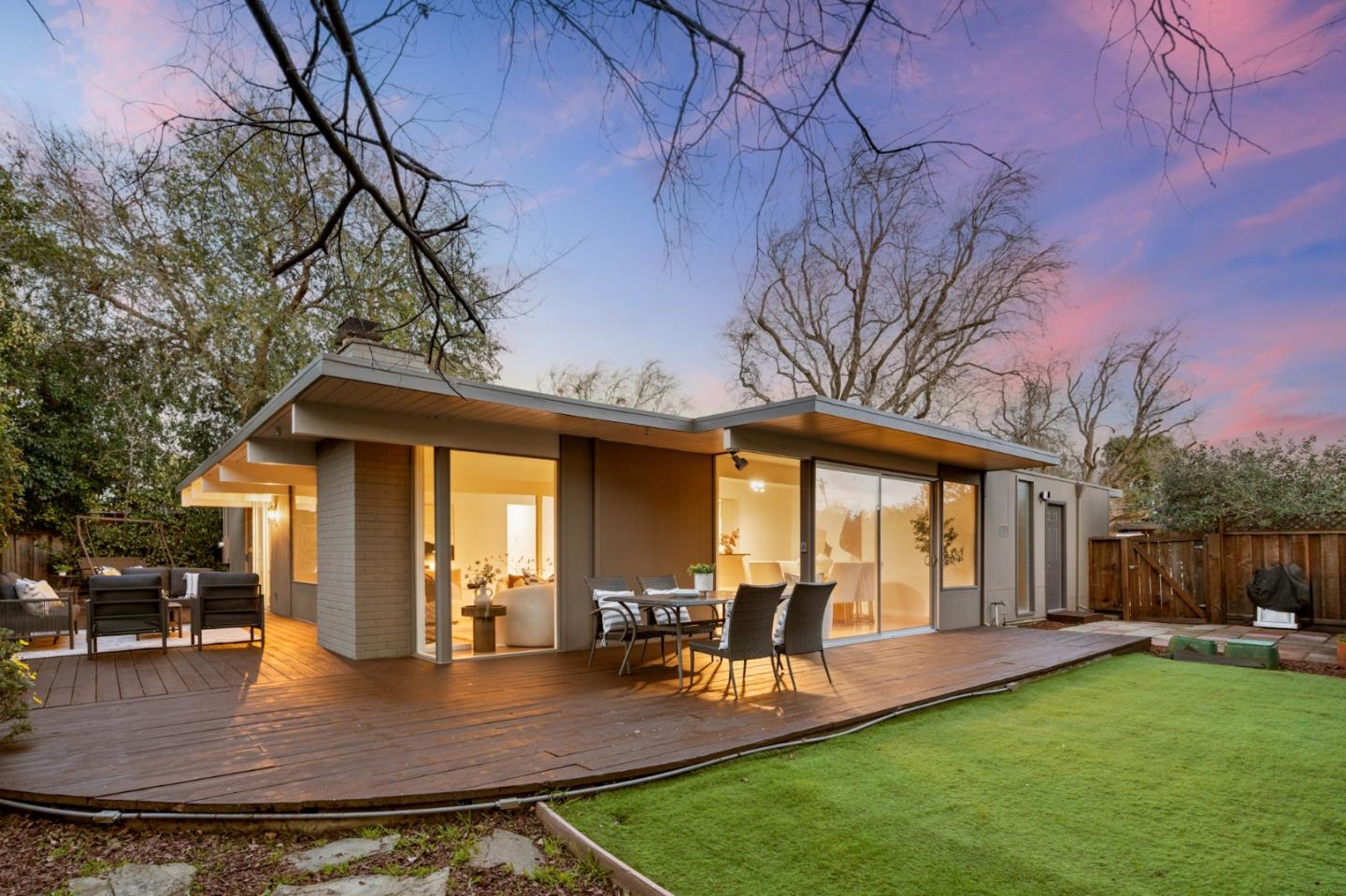 Detail Gallery Image 50 of 65 For 2505 Greer Rd, Palo Alto,  CA 94303 - 3 Beds | 2 Baths