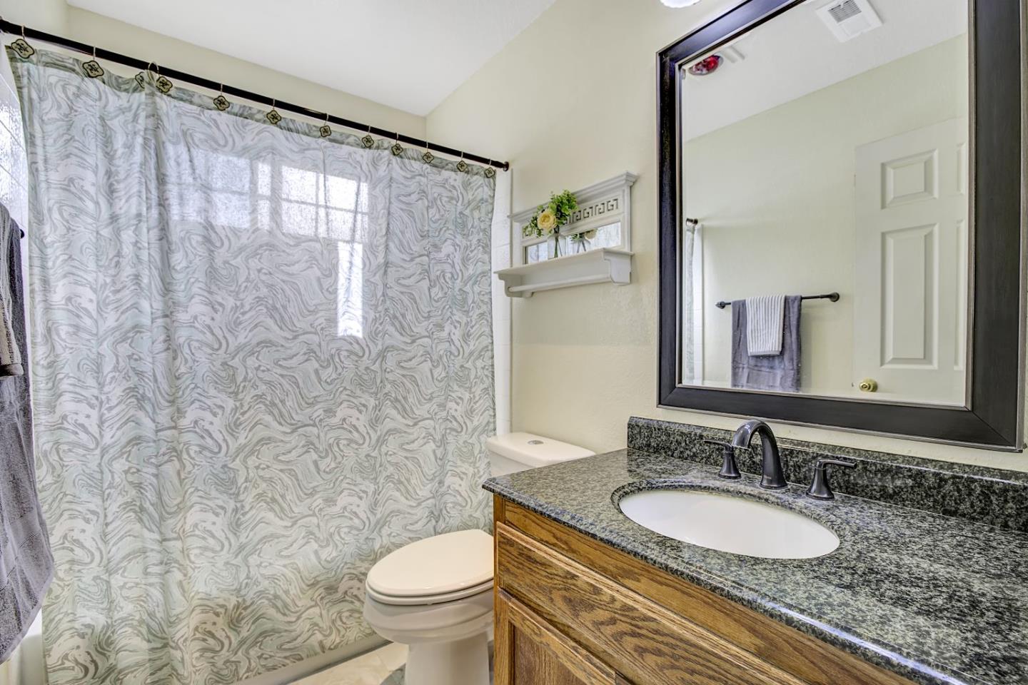 Detail Gallery Image 22 of 48 For 1491 Amber Ct, Gilroy,  CA 95020 - 3 Beds | 2 Baths