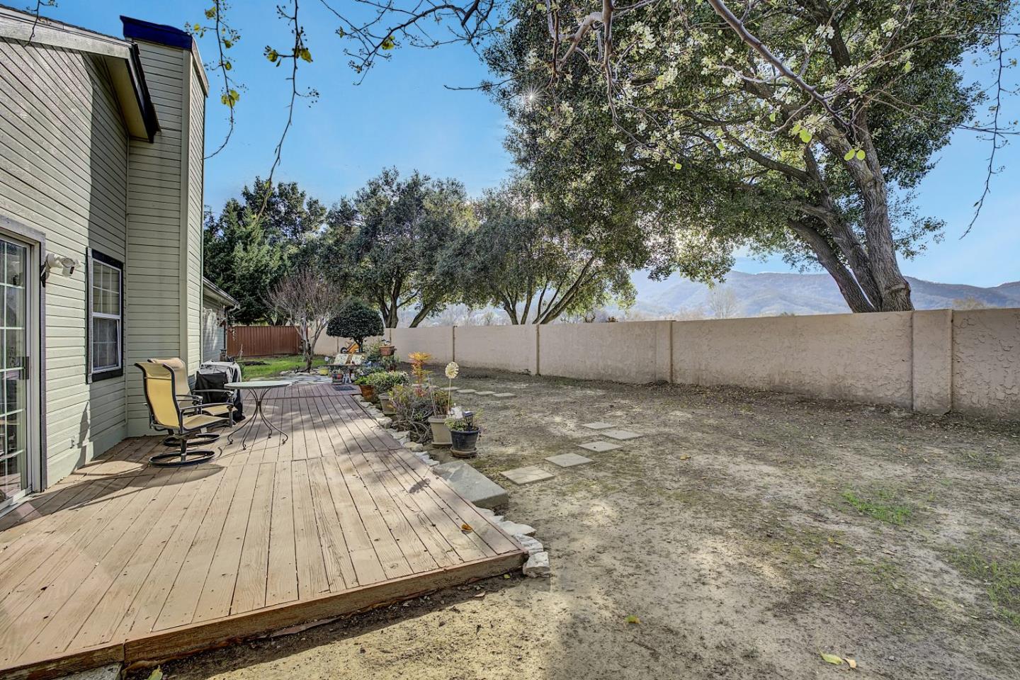 Detail Gallery Image 31 of 48 For 1491 Amber Ct, Gilroy,  CA 95020 - 3 Beds | 2 Baths