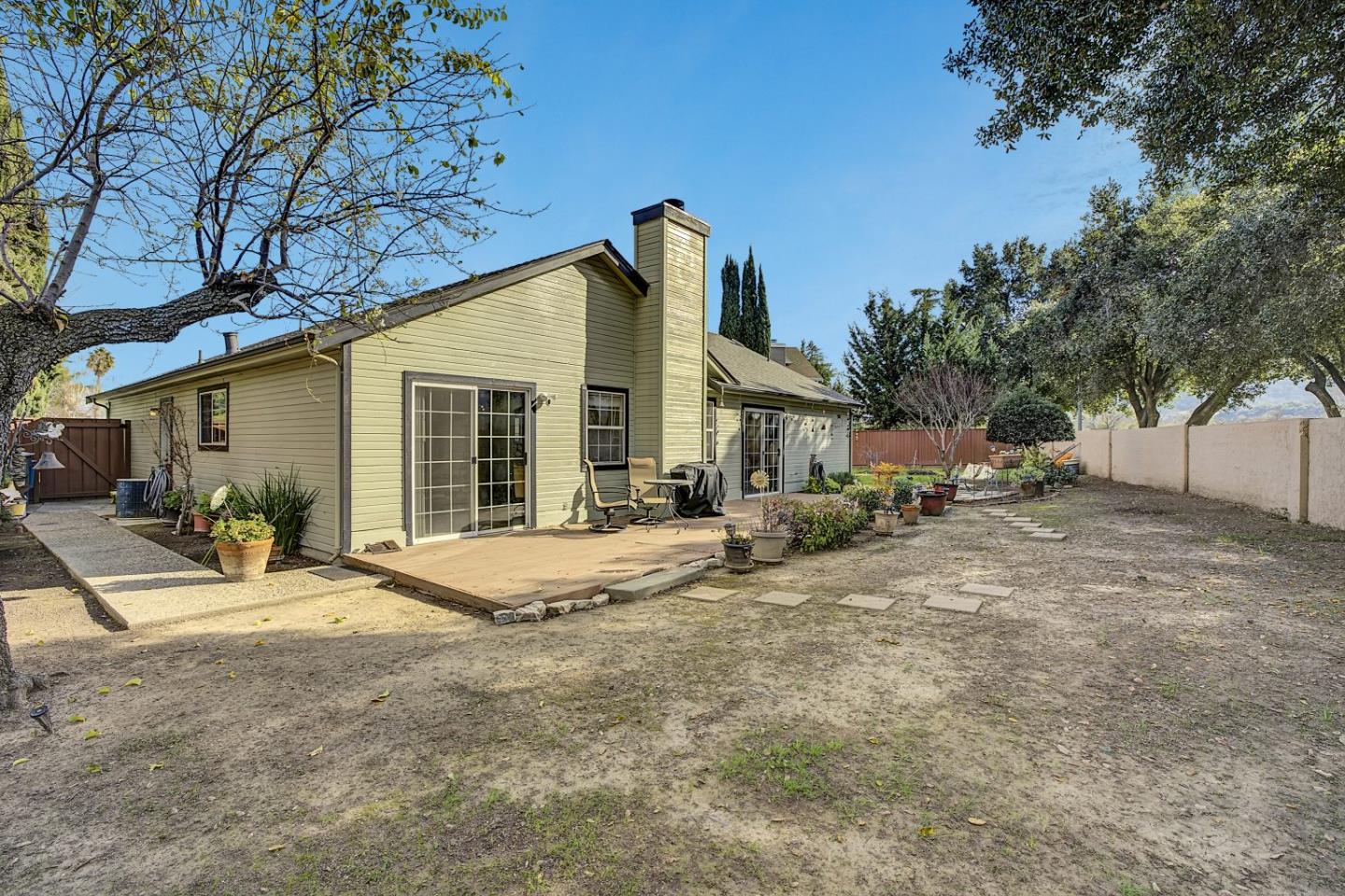 Detail Gallery Image 32 of 48 For 1491 Amber Ct, Gilroy,  CA 95020 - 3 Beds | 2 Baths