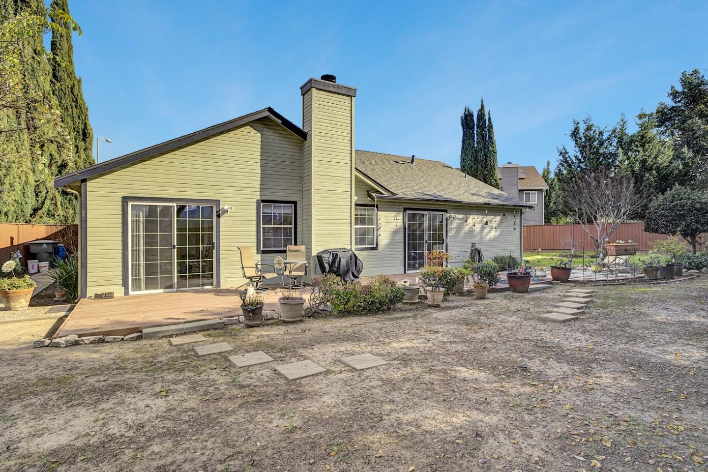 Detail Gallery Image 33 of 48 For 1491 Amber Ct, Gilroy,  CA 95020 - 3 Beds | 2 Baths